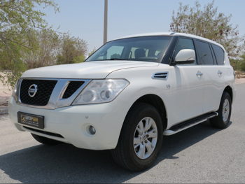Nissan  Patrol  SE  2012  Automatic  278,000 Km  8 Cylinder  Four Wheel Drive (4WD)  SUV  White