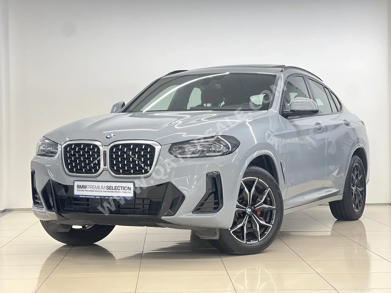 BMW  X-Series  X4  2024  Automatic  27,500 Km  4 Cylinder  Four Wheel Drive (4WD)  SUV  Gray  With Warranty