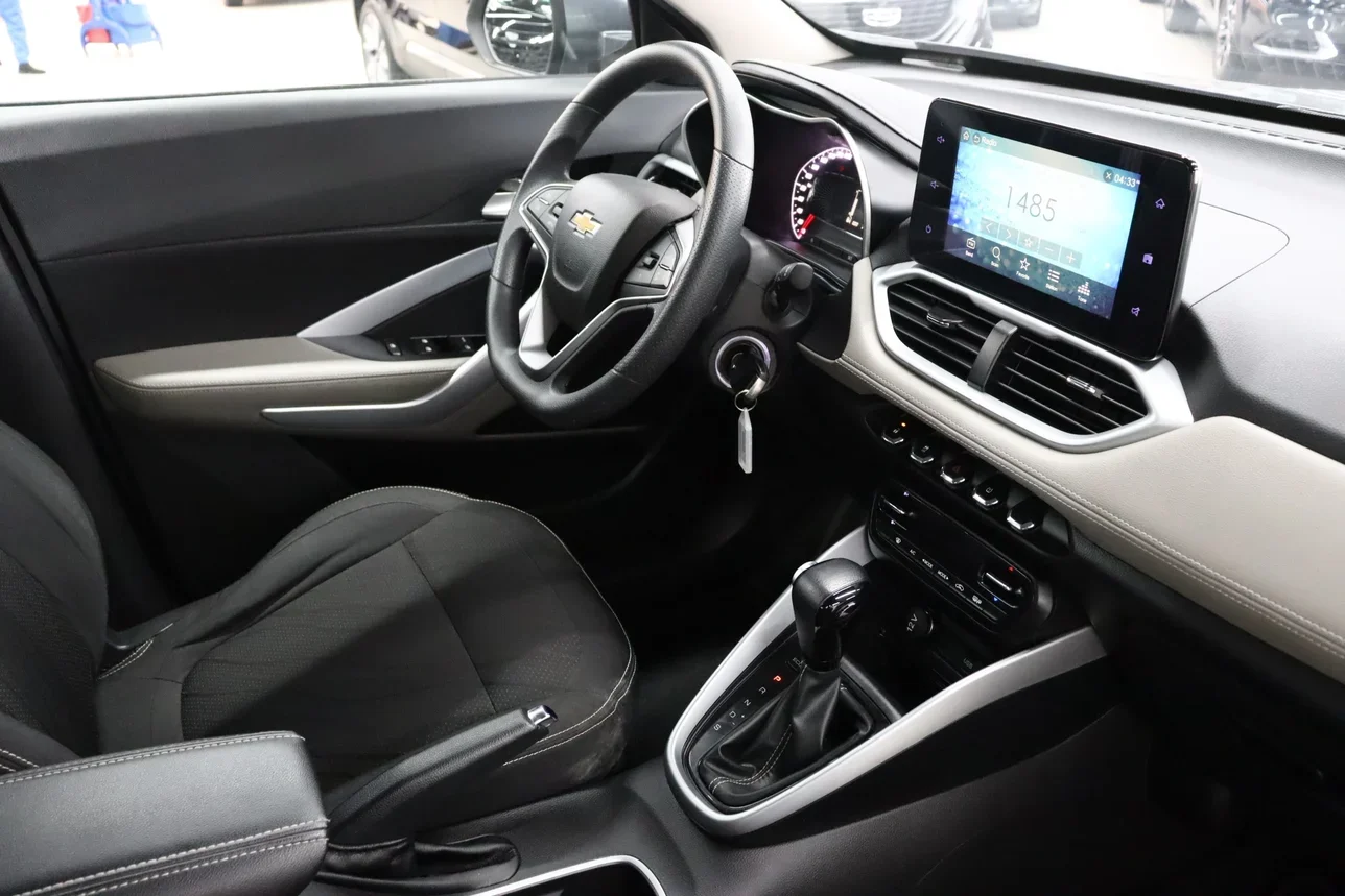 Chevrolet  Groove  LT  2024  Automatic  28,265 Km  4 Cylinder  Front Wheel Drive (FWD)  SUV  Gray  With Warranty