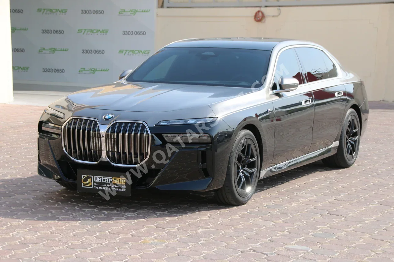BMW  7-Series  740 Li  2024  Automatic  17,700 Km  6 Cylinder  Rear Wheel Drive (RWD)  Sedan  Gray  With Warranty