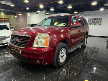 GMC  Yukon  2010  Automatic  198,000 Km  8 Cylinder  Four Wheel Drive (4WD)  SUV  Maroon