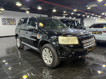 Land Rover  LR2  2008  Automatic  195,000 Km  4 Cylinder  Four Wheel Drive (4WD)  SUV  Black