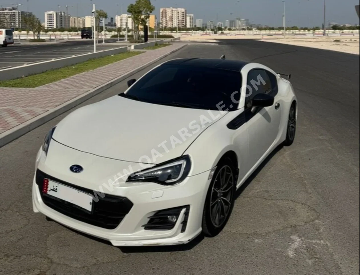 سوبارو  بي ار زد  2017  اوتوماتيك  145,000 كم  4 سلندر  دفع خلفي  كوبيه \ سبورت  أبيض