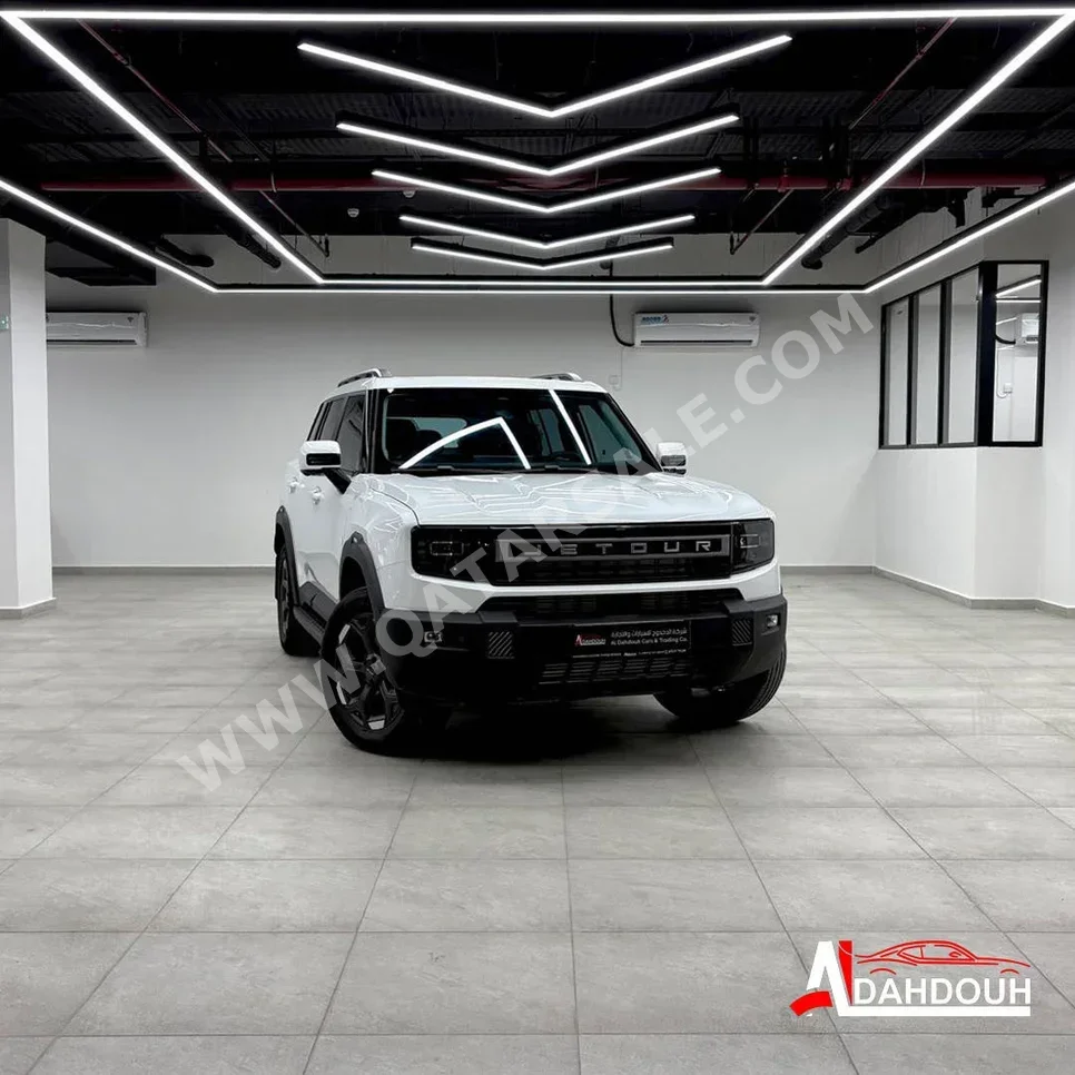 Jetour  T1  Luxury  2026  Automatic  2,000 Km  4 Cylinder  Four Wheel Drive (4WD)  SUV  White  With Warranty