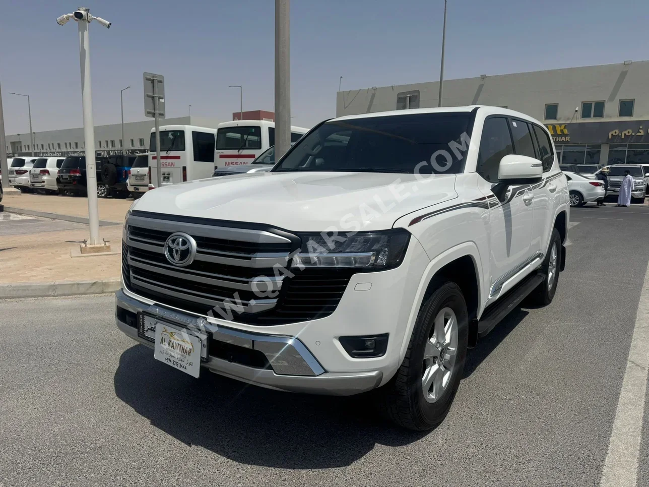 Toyota  Land Cruiser  GXR  2024  Automatic  68,000 Km  6 Cylinder  Four Wheel Drive (4WD)  SUV  White  With Warranty