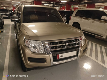 Mitsubishi  Pajero  3.5  2017  Automatic  87,000 Km  6 Cylinder  Four Wheel Drive (4WD)  SUV  Beige  With Warranty