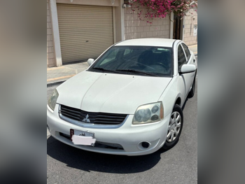 Mitsubishi  Galant  2007  Automatic  93,000 Km  4 Cylinder  Sedan  Pearl