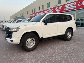 Toyota  Land Cruiser  GX  2022  Automatic  103,000 Km  6 Cylinder  Four Wheel Drive (4WD)  SUV  White