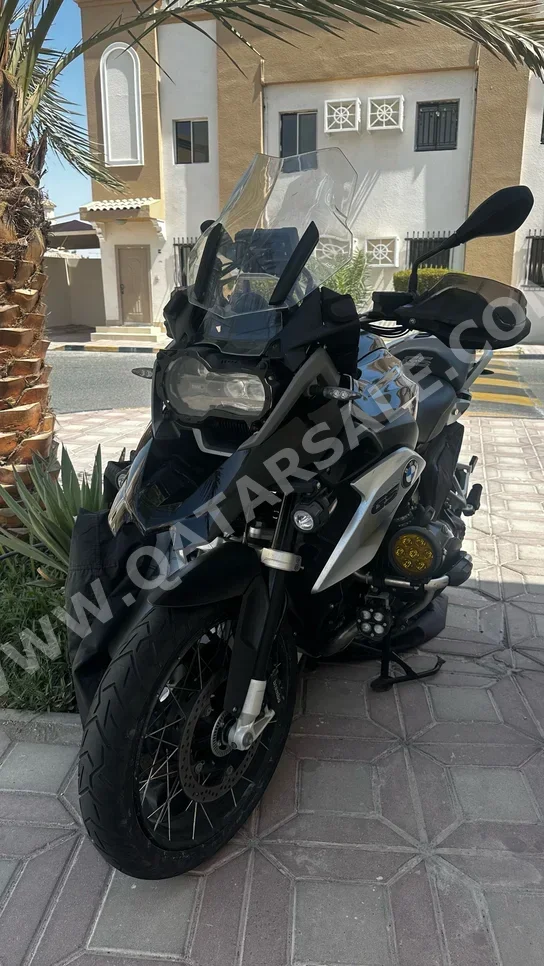 BMW  R1200 GS -  2016 - Color Black