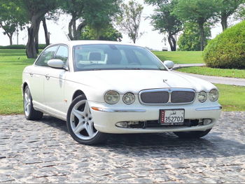 Jaguar  XJ  L  2007  Automatic  100,000 Km  6 Cylinder  Rear Wheel Drive (RWD)  Sedan  White