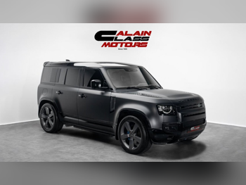 Land Rover  Defender  110  2025  Automatic  12,946 Km  8 Cylinder  All Wheel Drive (AWD)  SUV  Carpathian grey