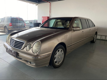 Mercedes-Benz  E-Class  280  2001  Automatic  27,000 Km  6 Cylinder  Rear Wheel Drive (RWD)  Sedan  Beige