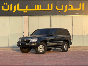 تويوتا  لاند كروزر  في اكس ار  2007  عادي  423,000 كم  8 سلندر  دفع رباعي  اس يو في  أسود