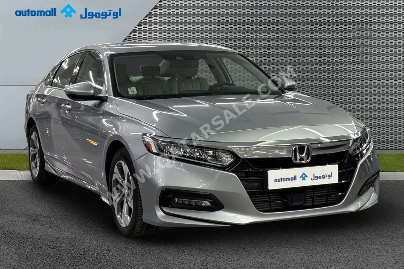 Honda  Accord  EXL  2019  Automatic  77,000 Km  4 Cylinder  Front Wheel Drive (FWD)  Sedan  Silver