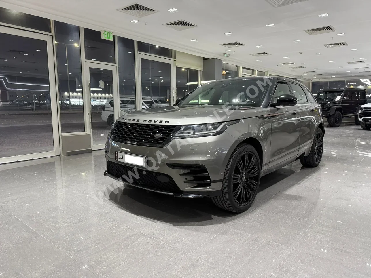 Land Rover  Range Rover  VELAR HSE  2018  Automatic  89,000 Km  6 Cylinder  Four Wheel Drive (4WD)  SUV  Gray
