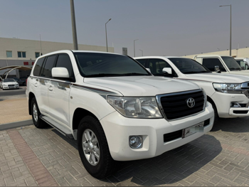 Toyota  Land Cruiser  GX  2009  Automatic  360,000 Km  6 Cylinder  Four Wheel Drive (4WD)  SUV  White