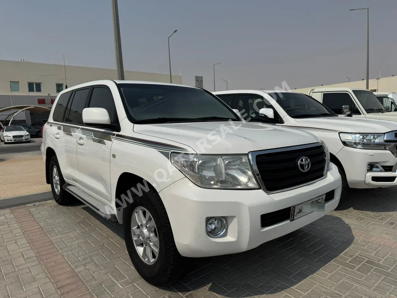 Toyota  Land Cruiser  GX  2009  Automatic  360,000 Km  6 Cylinder  Four Wheel Drive (4WD)  SUV  White
