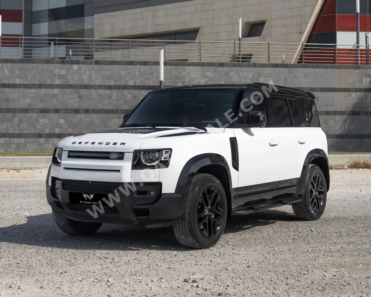 Land Rover  Defender  110 HSE  2023  Automatic  66,000 Km  6 Cylinder  Four Wheel Drive (4WD)  SUV  White  With Warranty