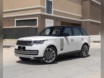 Land Rover  Range Rover  Vogue HSE  2023  Automatic  98,000 Km  8 Cylinder  Four Wheel Drive (4WD)  SUV  White  With Warranty