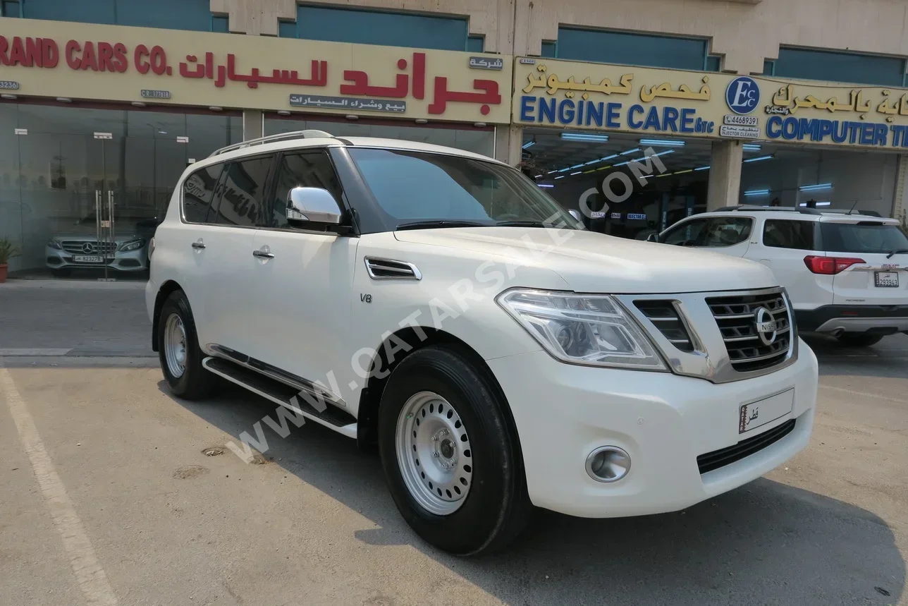 Nissan  Patrol  LE  2013  Automatic  432,000 Km  8 Cylinder  Four Wheel Drive (4WD)  SUV  White