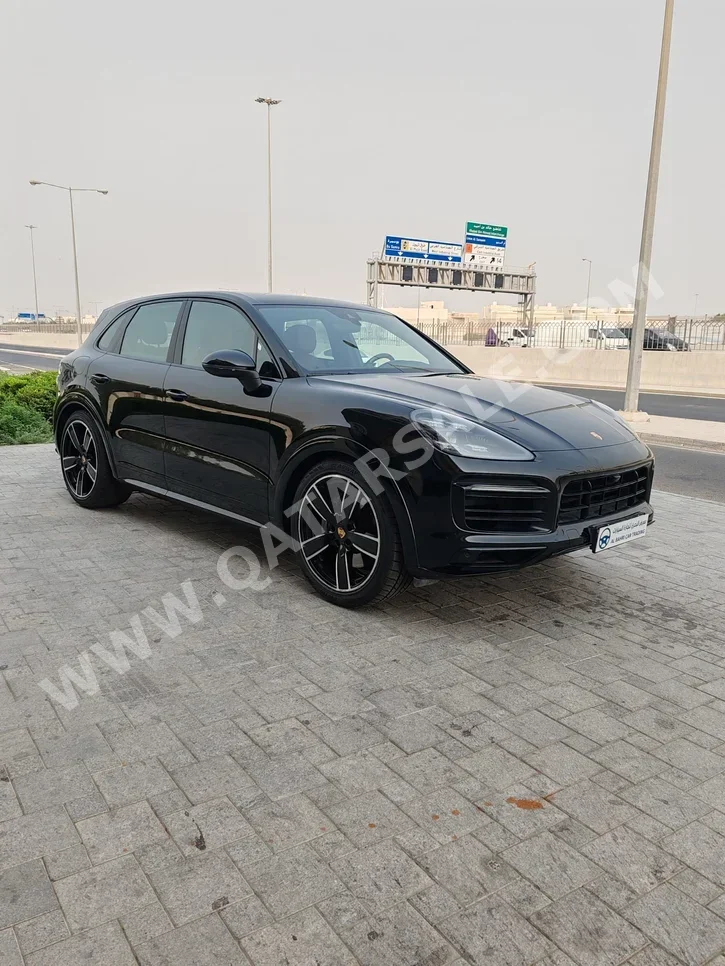 بورش  كيان  اس  2019  اوتوماتيك  114,000 كم  6 سلندر  دفع رباعي  اس يو في  أسود