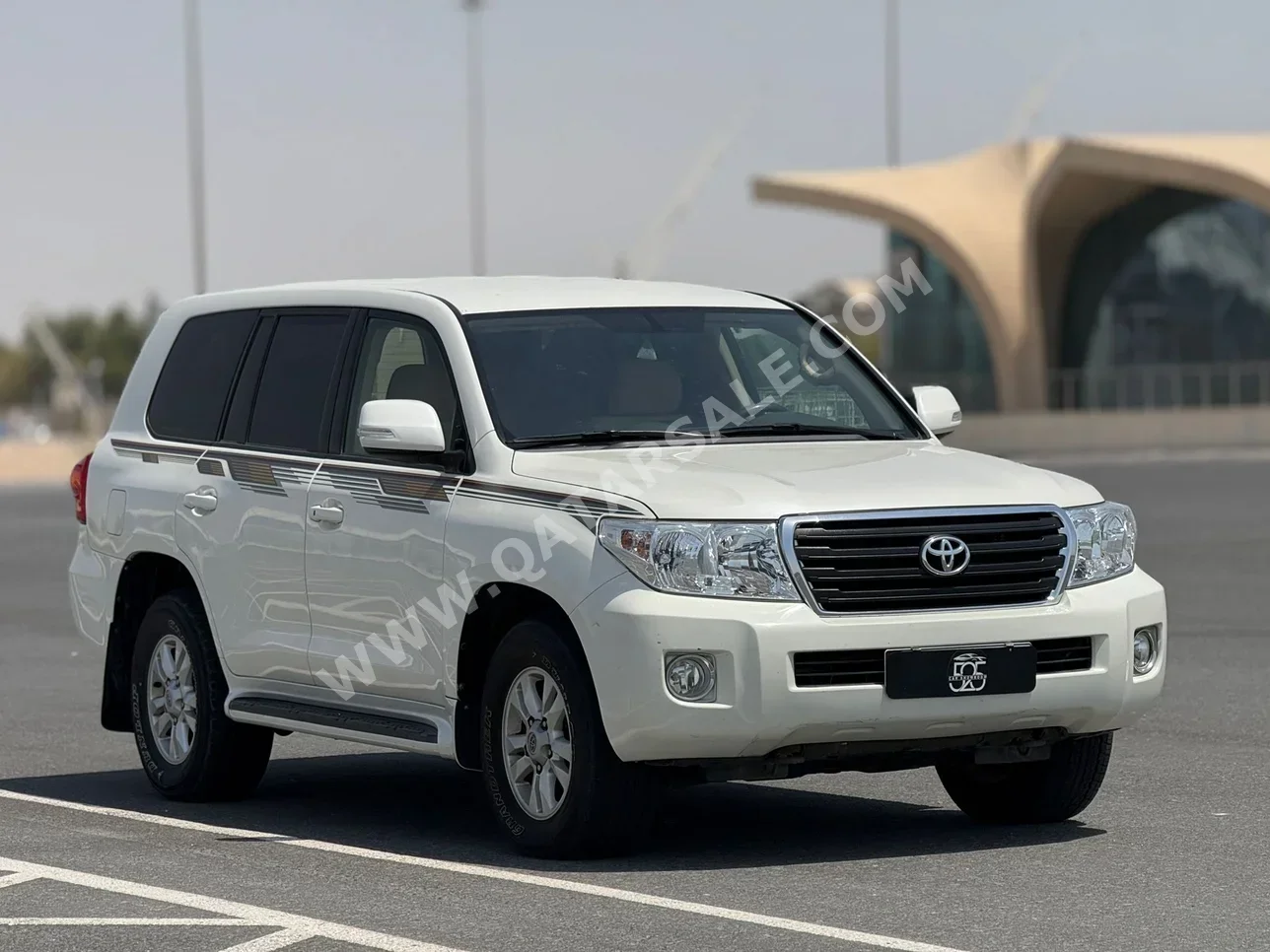 Toyota  Land Cruiser  GX  2015  Automatic  224,000 Km  6 Cylinder  Four Wheel Drive (4WD)  SUV  White