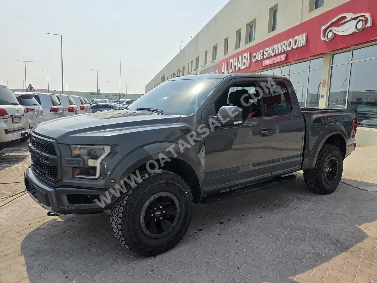 Ford  Raptor  2018  Automatic  302,000 Km  6 Cylinder  Four Wheel Drive (4WD)  Pick Up  Gray