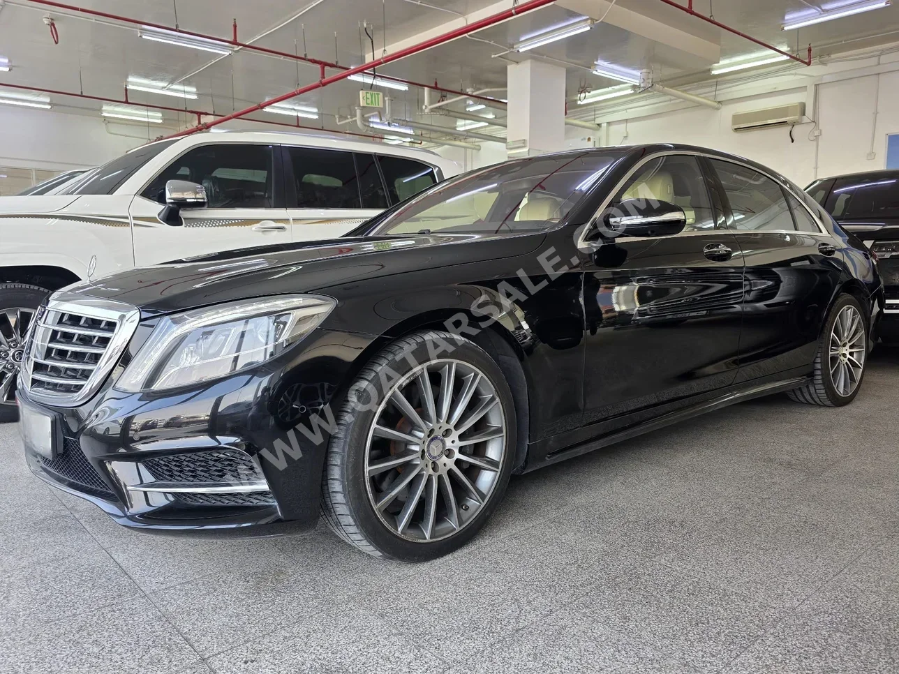Mercedes-Benz  S-Class  550  2015  Automatic  69,000 Km  8 Cylinder  Rear Wheel Drive (RWD)  Sedan  Black