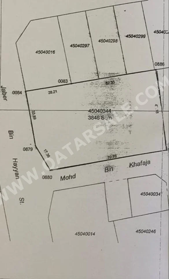 اراضي للبيع في الدوحة  - الغانم  -المساحة 371 متر مربع