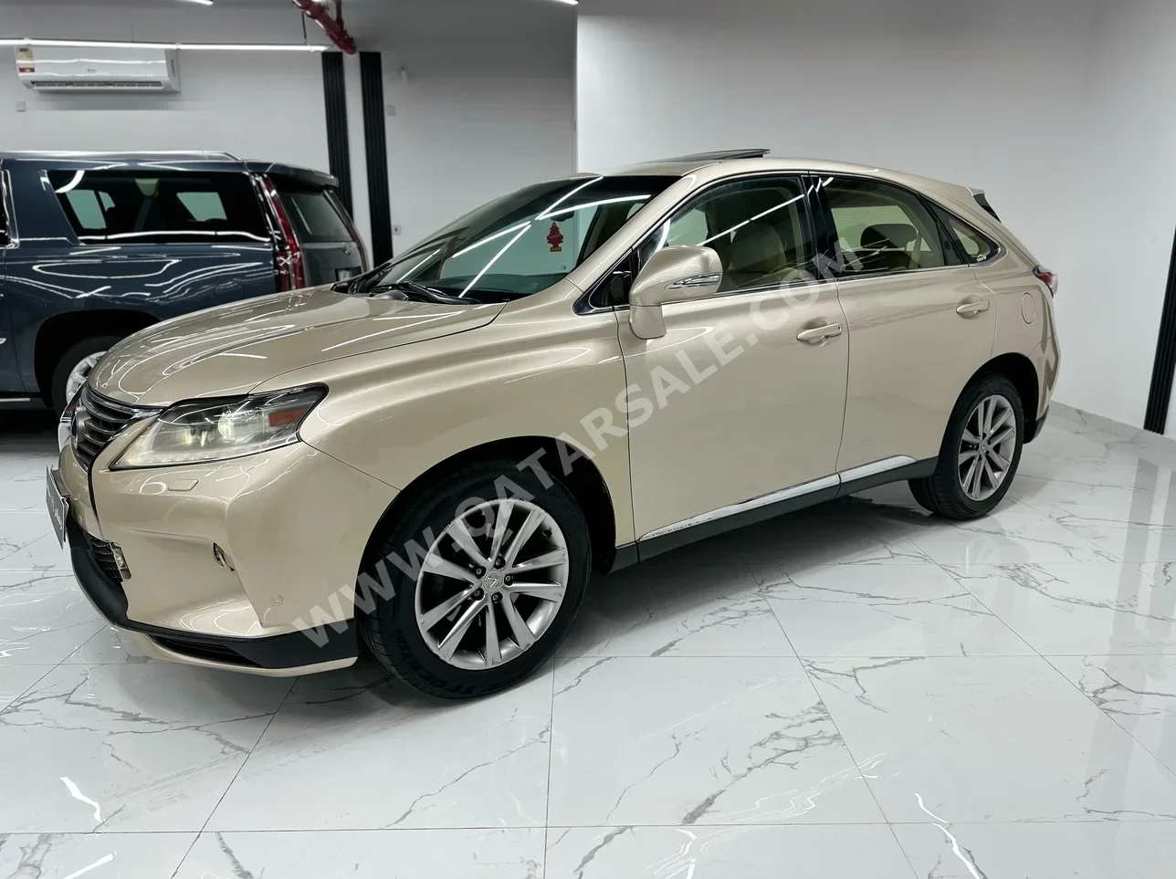 Lexus  RX  400T FlagShip  2014  Automatic  135,815 Km  4 Cylinder  Front Wheel Drive (FWD)  SUV  Beige