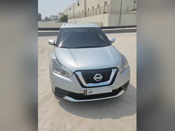 Nissan  Kicks  2018  Automatic  83,000 Km  4 Cylinder  Front Wheel Drive (FWD)  SUV  Silver