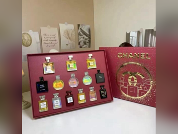 العطور والعناية بالجسم عطور  كلا الجنسين  Chanel Perfume/Gift Set 14 Pieces 🌺  فرنسا  10 مل