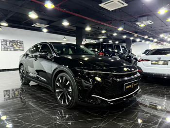 Toyota  Crown  Hybrid  2024  Automatic  9,800 Km  4 Cylinder  Front Wheel Drive (FWD)  Sedan  Black  With Warranty