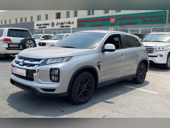 Mitsubishi  ASX  2023  Automatic  48,000 Km  4 Cylinder  Front Wheel Drive (FWD)  SUV  Silver  With Warranty