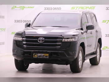 Toyota  Land Cruiser  GXR Twin Turbo  2022  Automatic  90,000 Km  6 Cylinder  Four Wheel Drive (4WD)  SUV  Black  With Warranty
