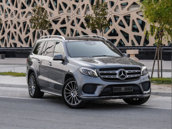 مرسيدس - بنز  جي ال  500  2020  اوتوماتيك  149,000 كم  8 سلندر  دفع رباعي  اس يو في  رمادي