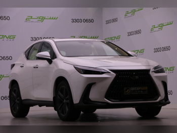 Lexus  NX  350  2025  Automatic  13,000 Km  4 Cylinder  Four Wheel Drive (4WD)  SUV  Silver  With Warranty