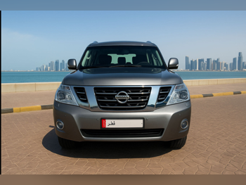 Nissan  Patrol  Platinum  2015  Automatic  99,500 Km  8 Cylinder  Four Wheel Drive (4WD)  SUV  Silver