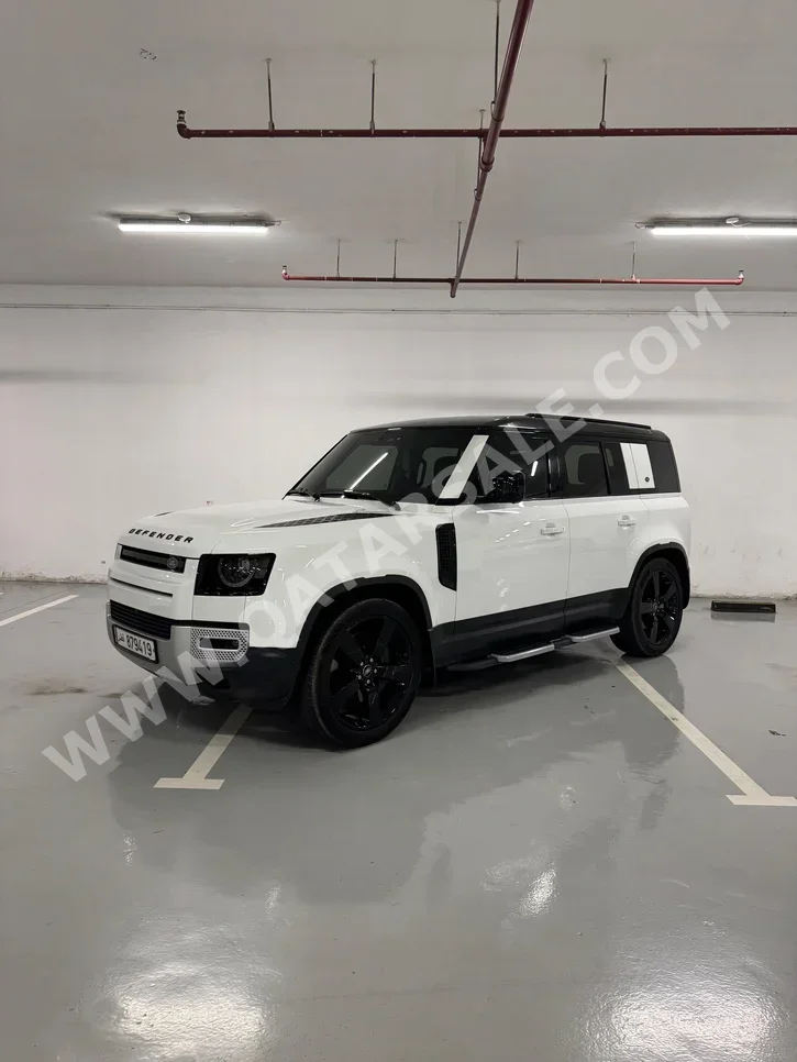 Land Rover  Defender  110 HSE  2024  Automatic  50,000 Km  6 Cylinder  Four Wheel Drive (4WD)  SUV  White  With Warranty