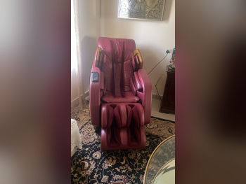 الأرائك والكنب والكراسي - جلدية الماتش  - أحمر