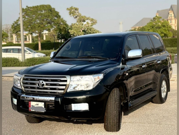 Toyota  Land Cruiser  VXR  2008  Automatic  268,000 Km  8 Cylinder  Four Wheel Drive (4WD)  SUV  Black