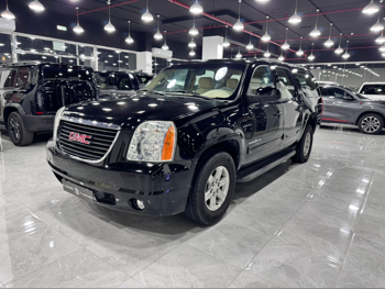 GMC  Yukon  XL  2012  Automatic  244,000 Km  8 Cylinder  Four Wheel Drive (4WD)  SUV  Black