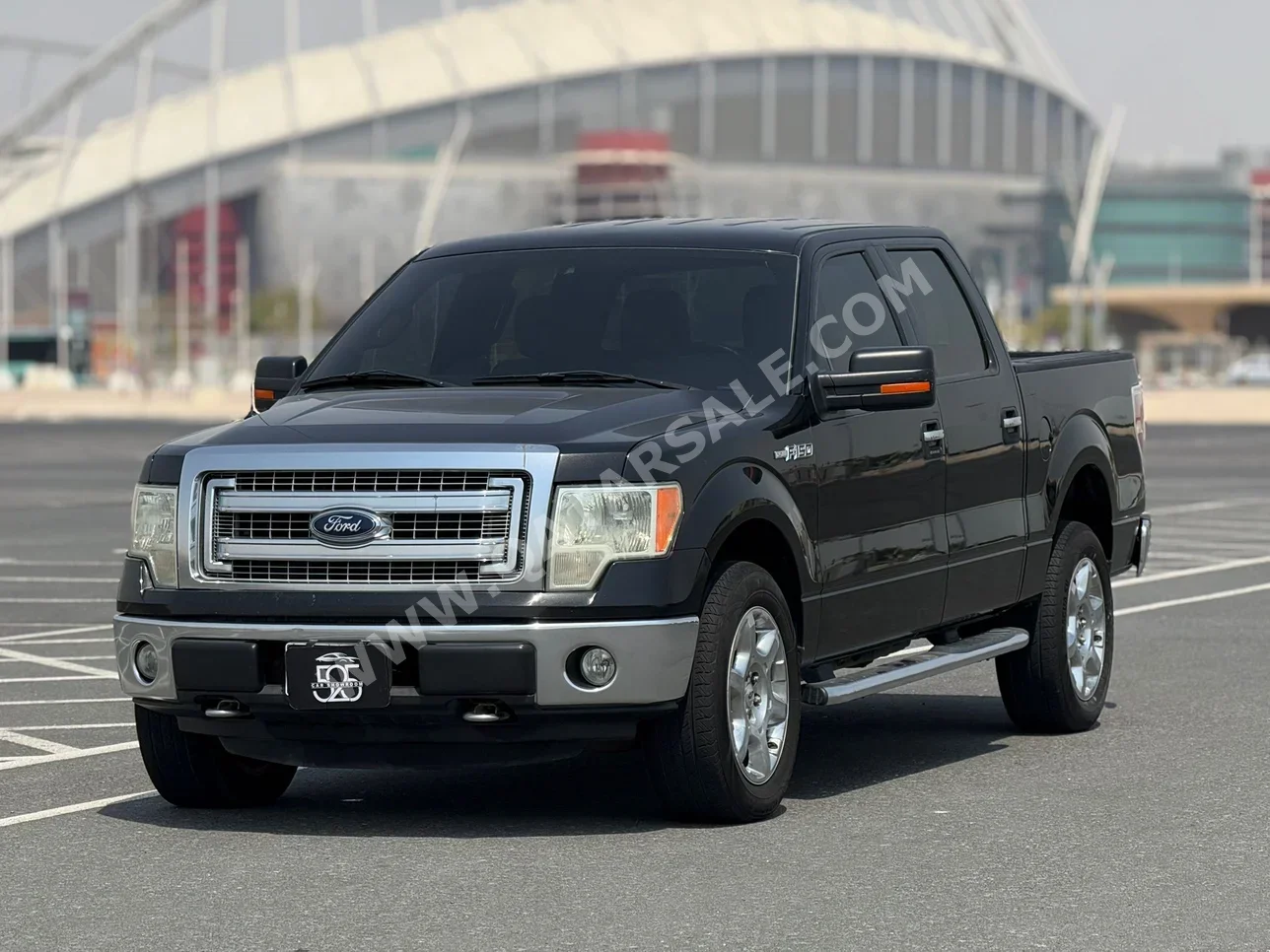 Ford  F  150  2014  Automatic  209,000 Km  8 Cylinder  Four Wheel Drive (4WD)  Pick Up  Gray