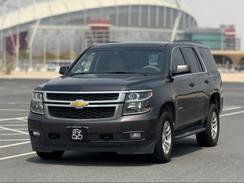 Chevrolet  Tahoe  LS  2016  Automatic  215,000 Km  8 Cylinder  Rear Wheel Drive (RWD)  SUV  Gray