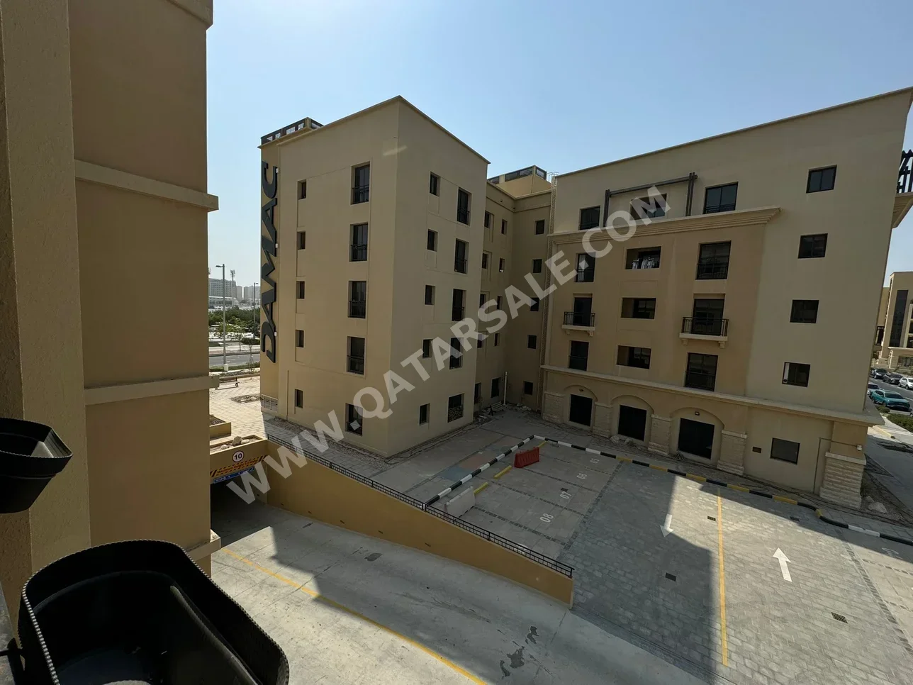 3 غرف نوم  شقة  للبيع  في لوسيل -  جبل ثعيلب  مفروشة بالكامل