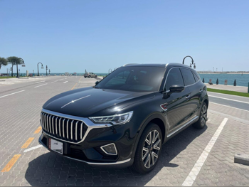 Hongqi  HS5  2023  Automatic  37,000 Km  4 Cylinder  Four Wheel Drive (4WD)  SUV  Black  With Warranty