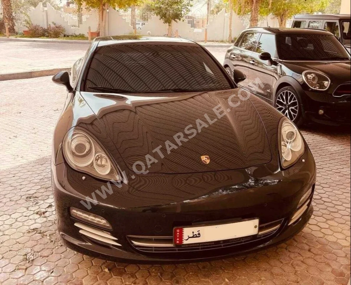 Porsche  Panamera  Platinum Edition  2013  Automatic  155,000 Km  6 Cylinder  Rear Wheel Drive (RWD)  Sedan  Black