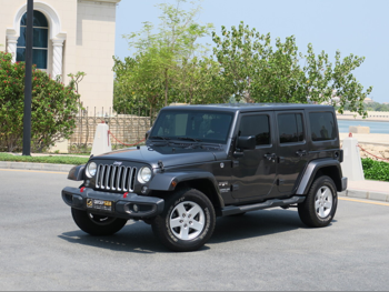 Jeep  Wrangler  Sahara  2016  Automatic  86,000 Km  6 Cylinder  Four Wheel Drive (4WD)  SUV  Gray