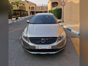 Volvo  XC  60  2016  Automatic  83,500 Km  6 Cylinder  All Wheel Drive (AWD)  SUV  Gold