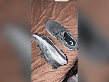 Shoes Grey Size 45  Vietnam  Men